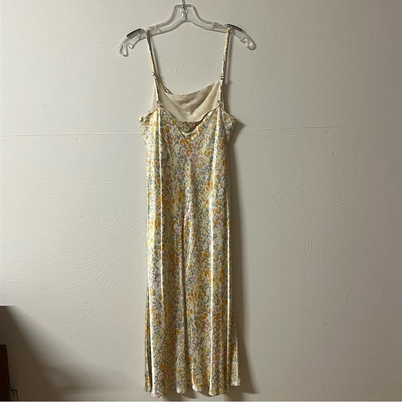 Rails Mina Summer Meadow Dress Size Medium Floral Summer Wedding Guest Romantic - Picture 7 of 10